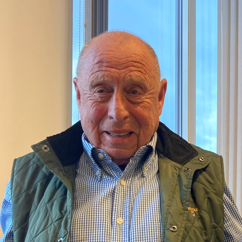Ove 90 år